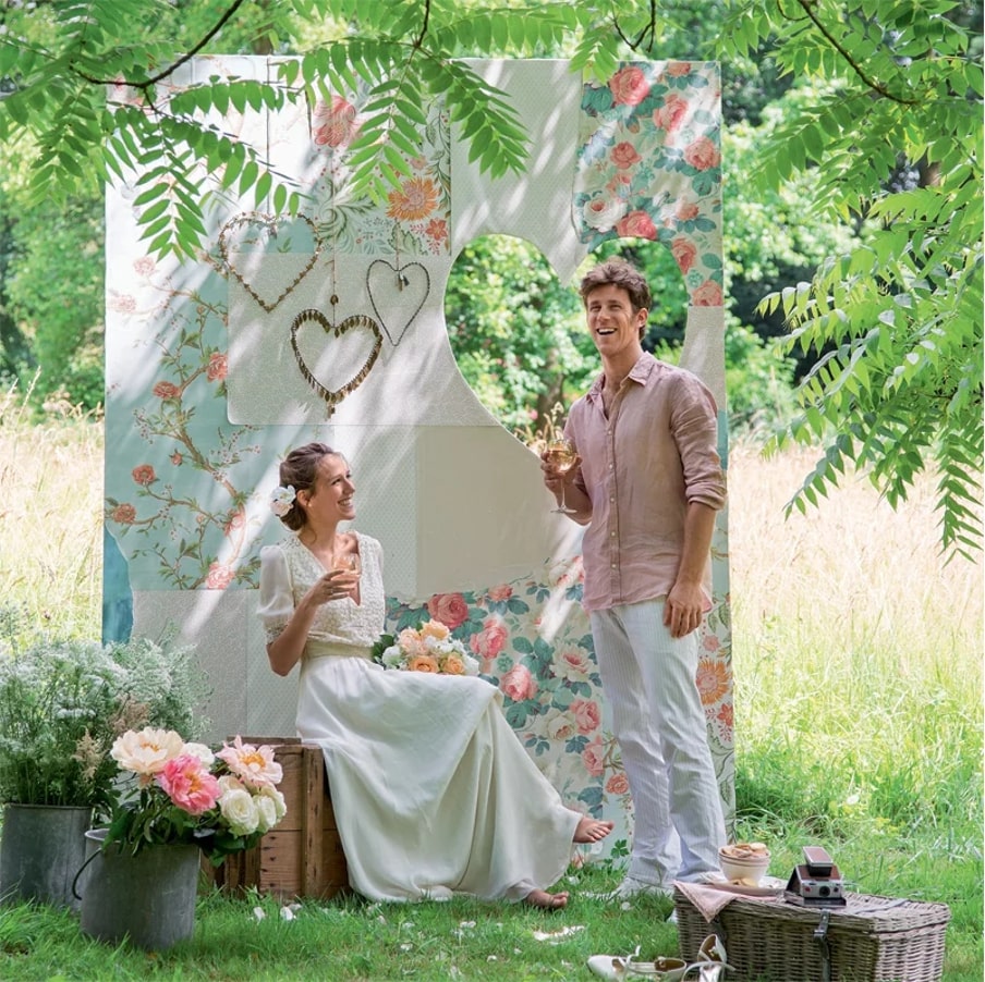 Un photocall de mariage sur le thème bohème