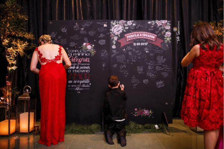 Un photocall à messages